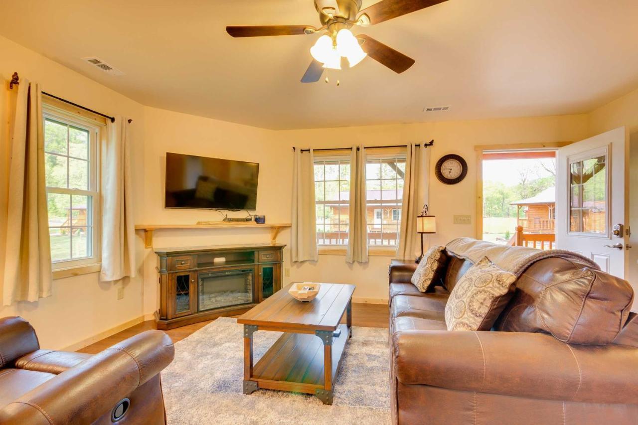 Newly Built Smoky Mountain Cabin Near Bryson City! Exteriör bild